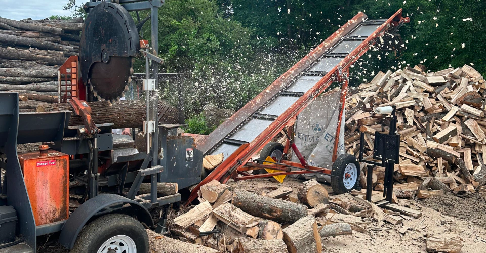 firewood delivery (1)